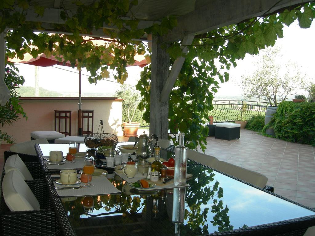 Les Gues Rivieres Bed & Breakfast Pujols  ภายนอก รูปภาพ