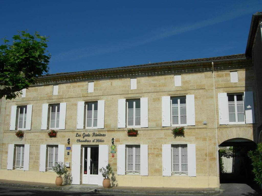 Les Gues Rivieres Bed & Breakfast Pujols  ภายนอก รูปภาพ