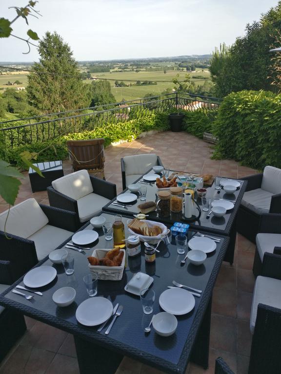 Les Gues Rivieres Bed & Breakfast Pujols  ภายนอก รูปภาพ
