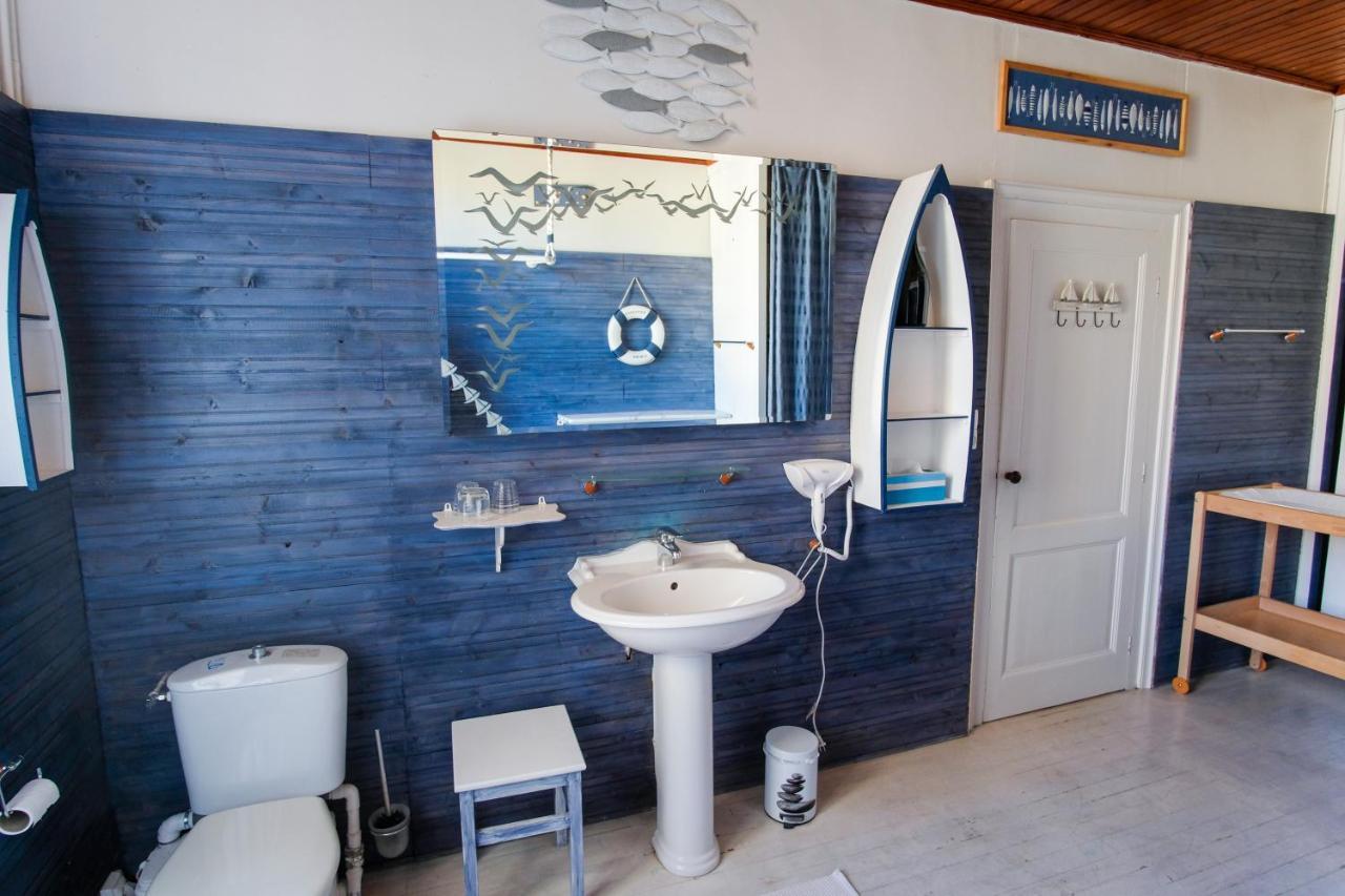 Les Gues Rivieres Bed & Breakfast Pujols  ภายนอก รูปภาพ