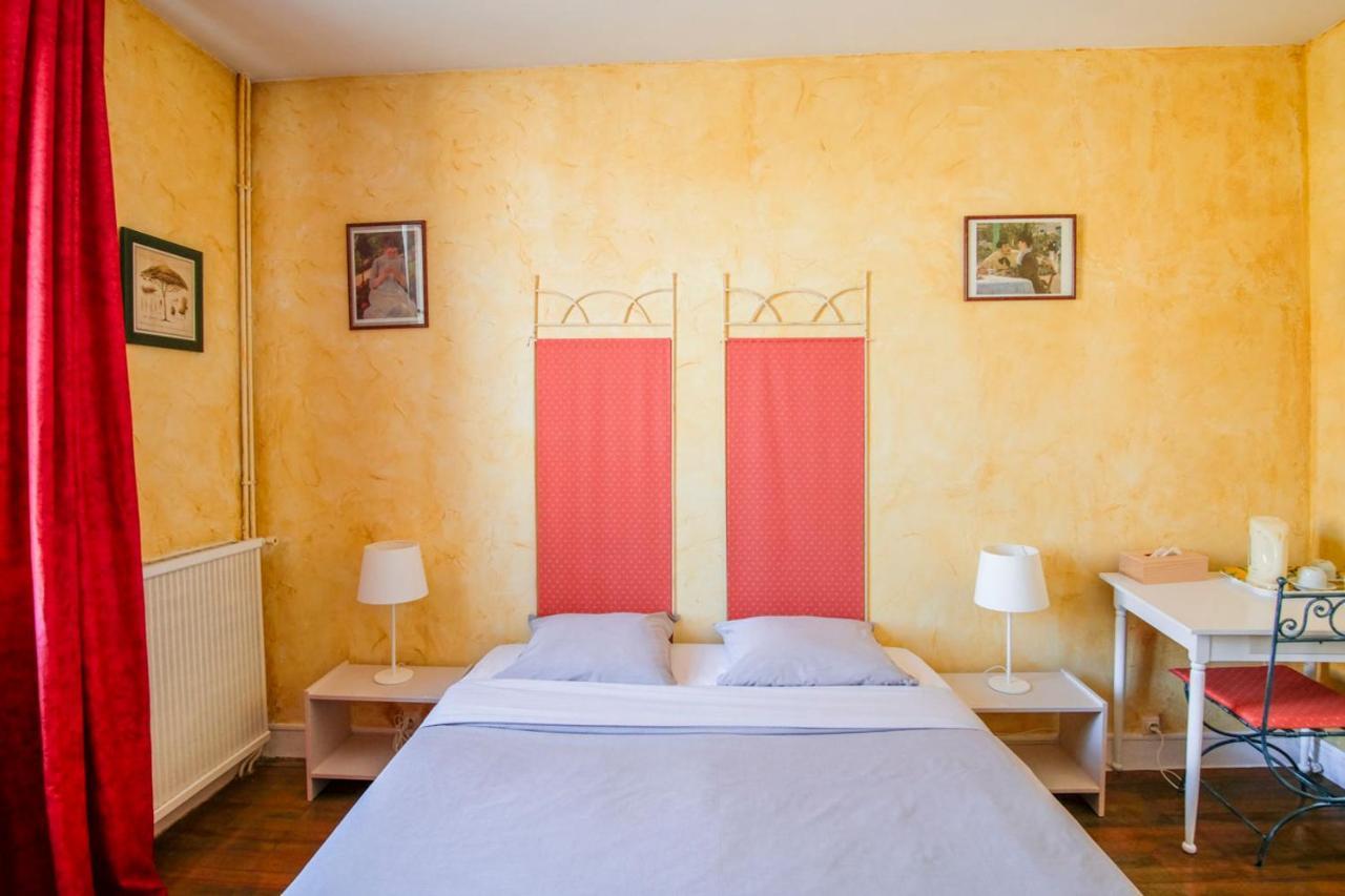 Les Gues Rivieres Bed & Breakfast Pujols  ภายนอก รูปภาพ