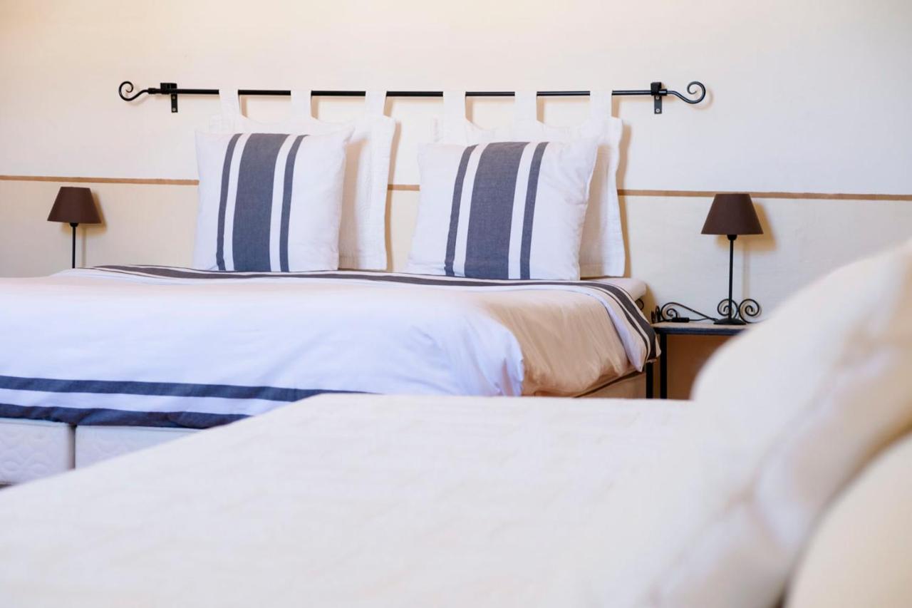 Les Gues Rivieres Bed & Breakfast Pujols  ภายนอก รูปภาพ
